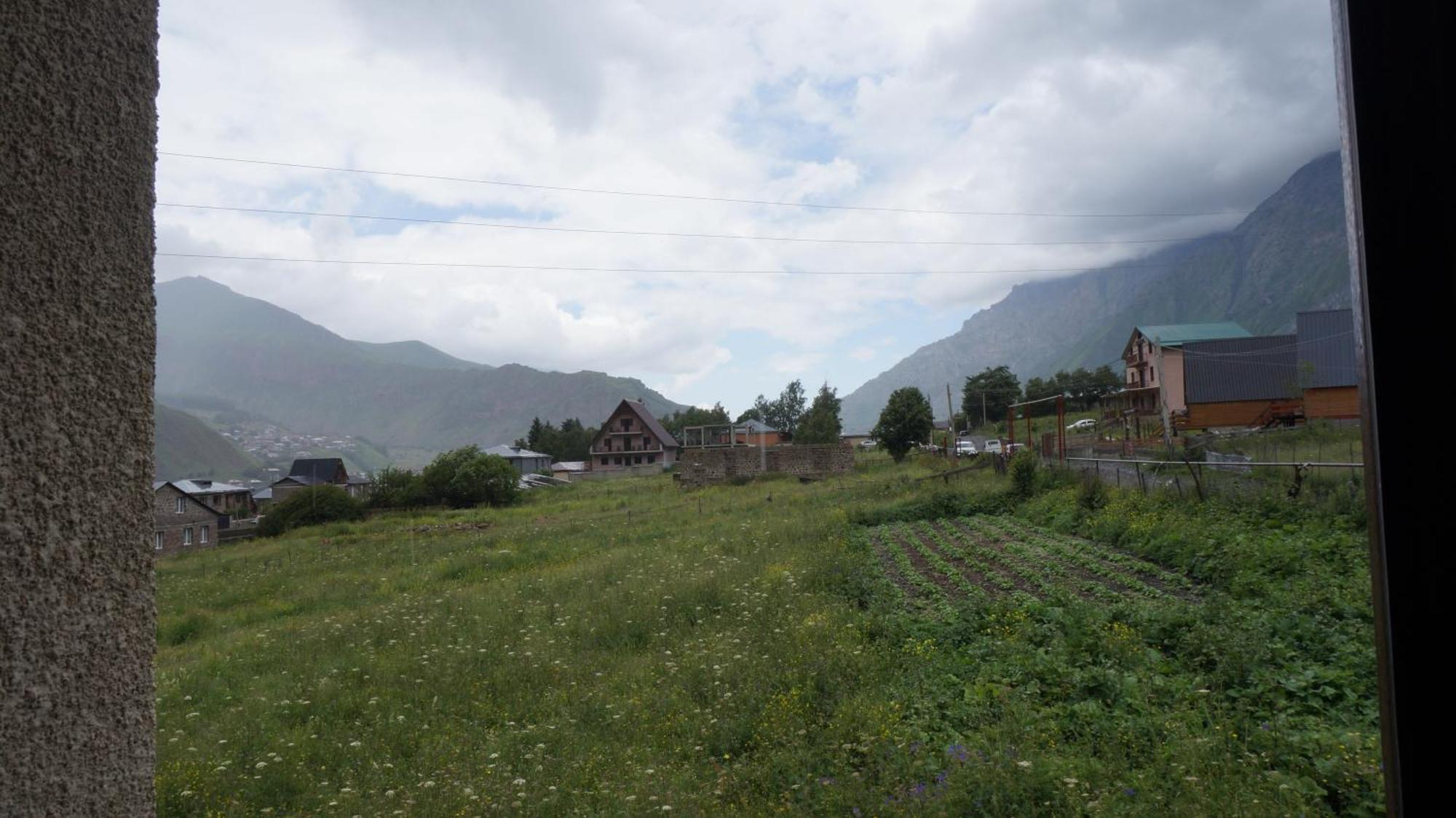 Arte In Kazbegi Hotel Exterior foto
