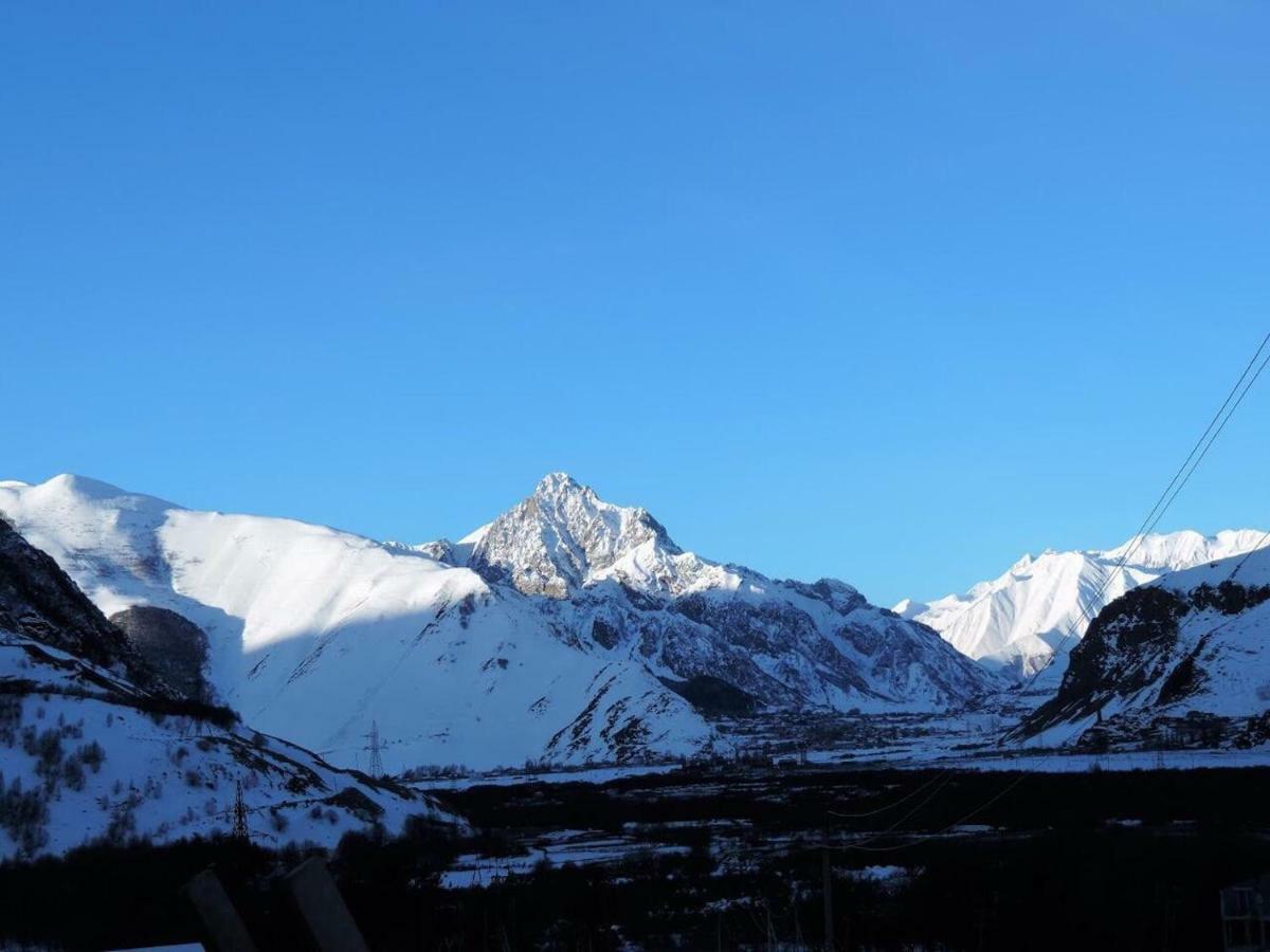 Arte In Kazbegi Hotel Exterior foto
